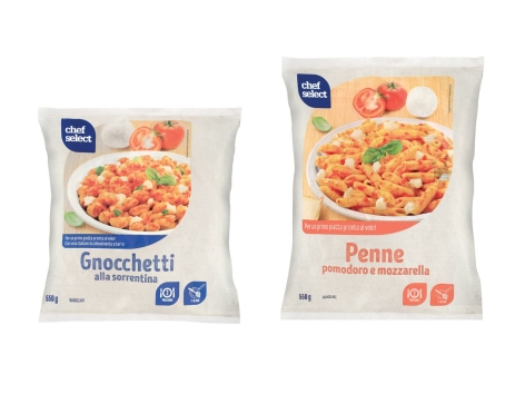 Penne pomodoro e mozzarella/ Gnocchetti alla sorrentina