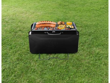 Barbecue a carbonella in valigia