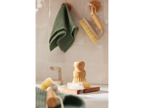 Spazzola per pulizia per stoviglie o per bottiglie