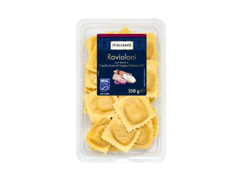 Ravioloni con tonno e cipolla di Tropea