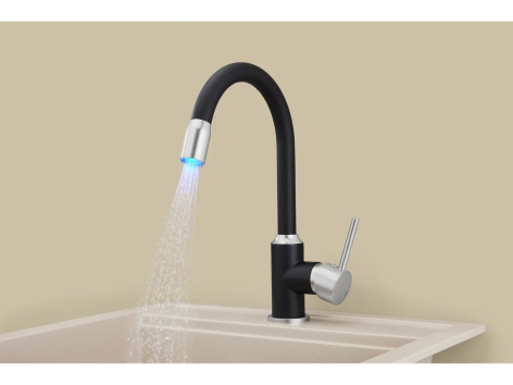 Miscelatore da cucina con LED