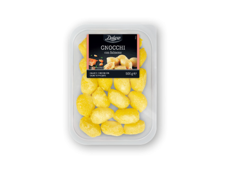 Gnocchi ripieni con salmone