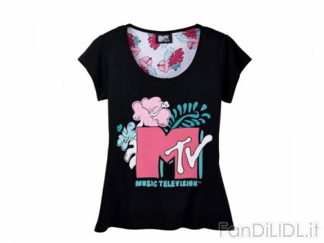 Pigiama o camicia (Moda, abbigliamento)
