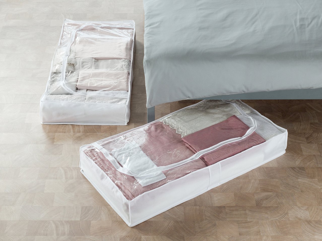 Organizer, contenitore sottoletto o copriabiti