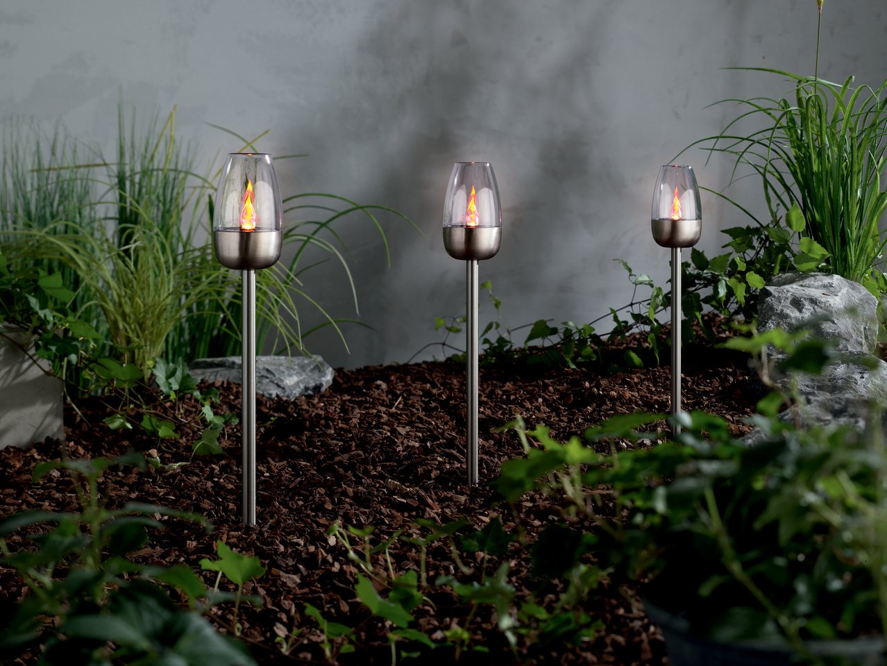 Lampada LED ad energia solare