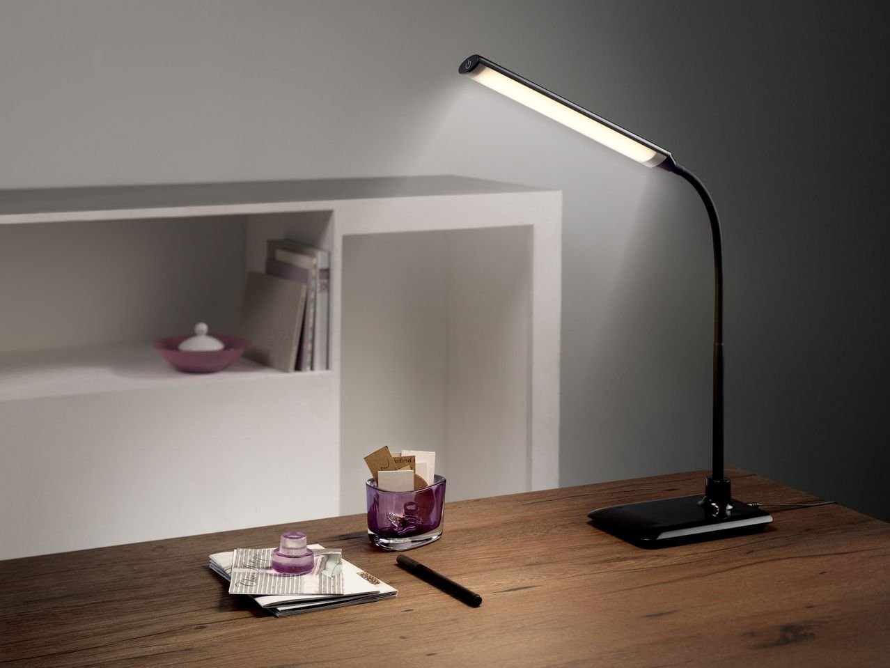 Lampada LED da tavolo o con morsetto