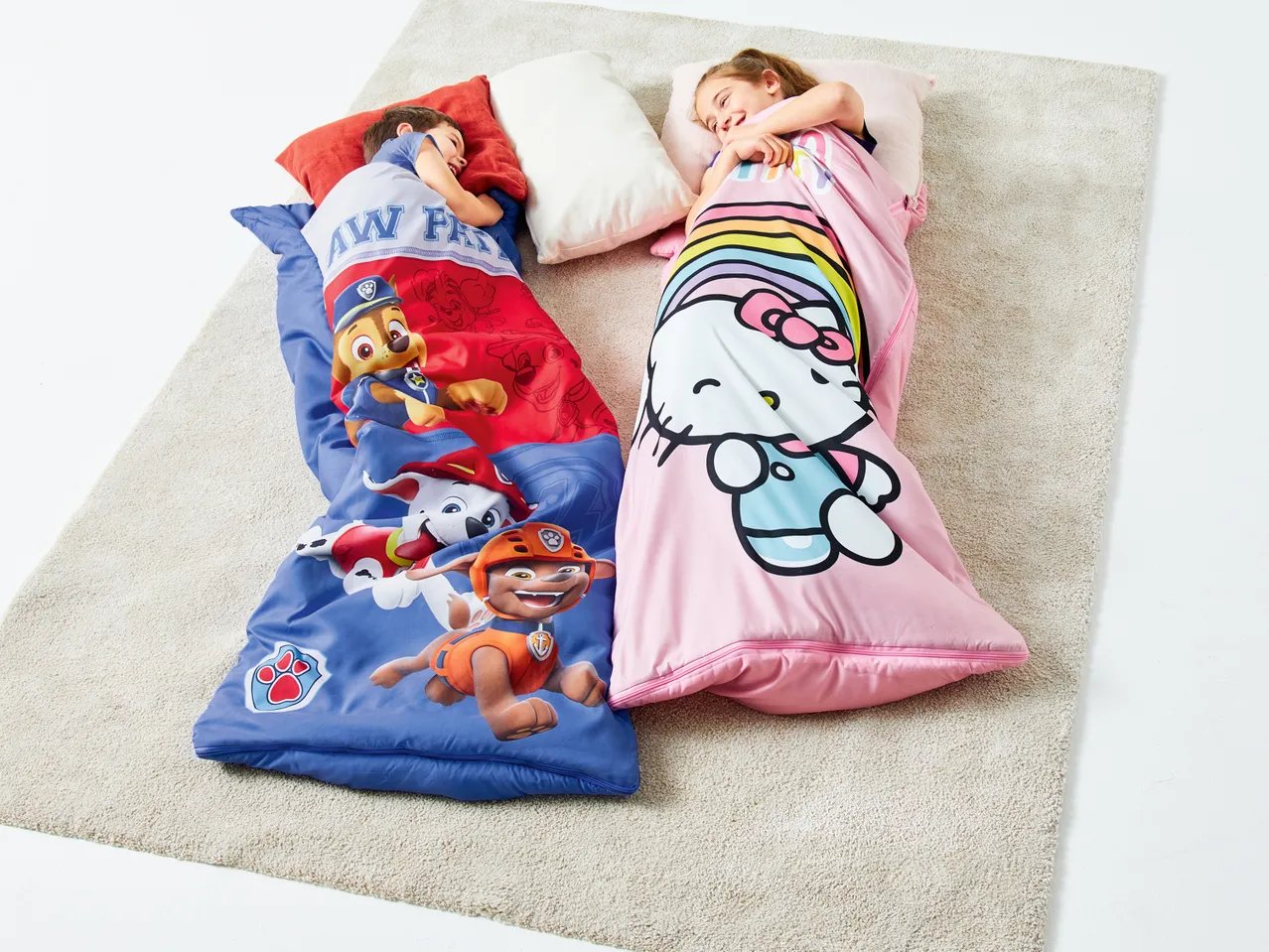 Sacco a pelo per bambini "Hello Kitty, Paw Patrol, Peppa Pig, Sam il Pompiere"
