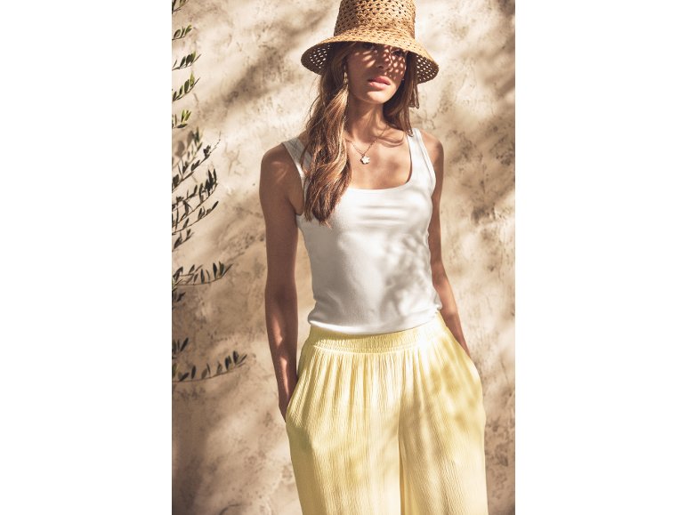 Pantaloni ampi da donna