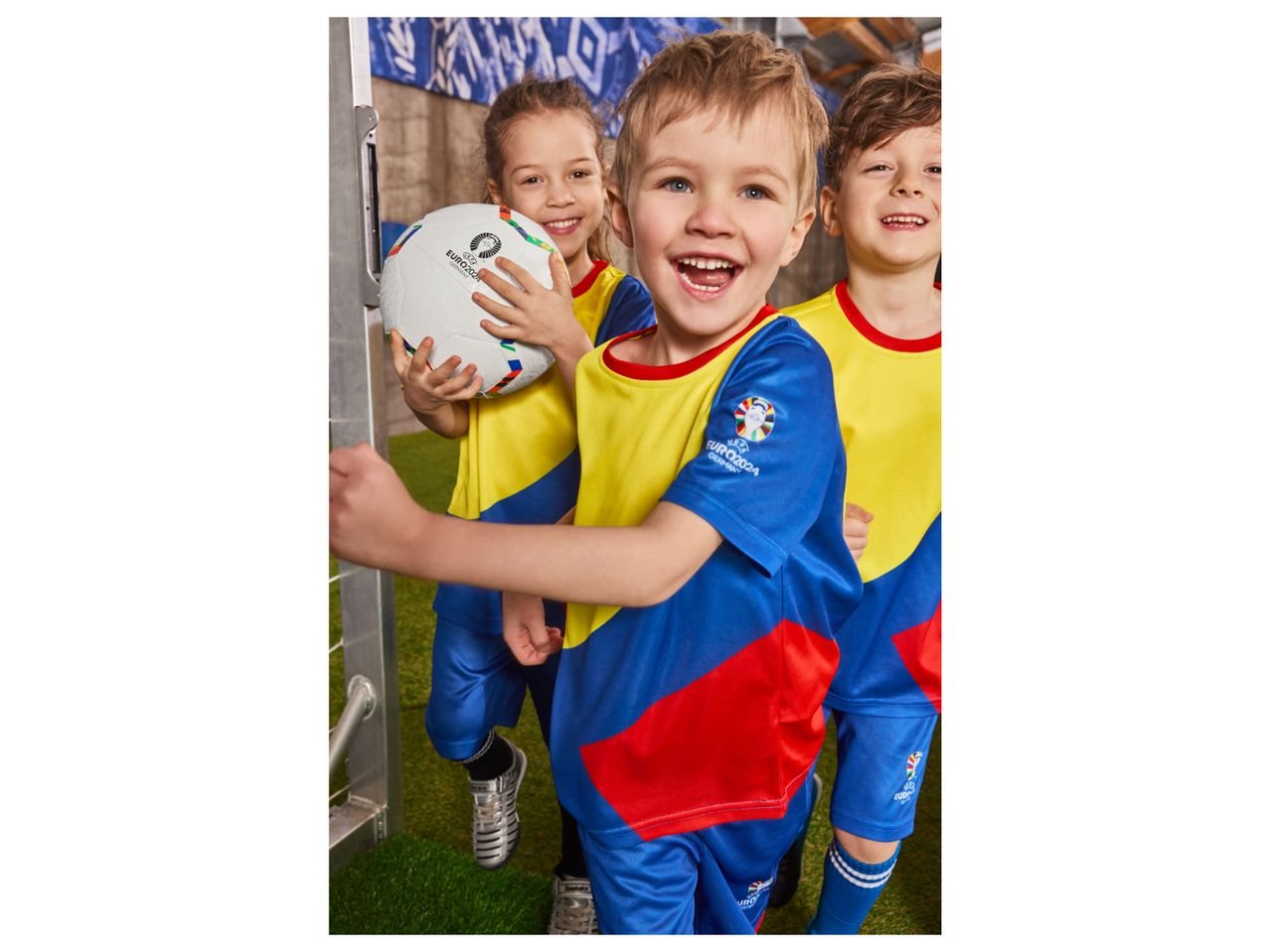 Completo da calcio per bambini "UEFA 2024"