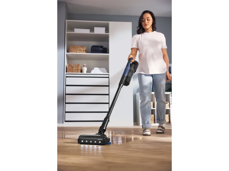 Aspirapolvere ricaricabile con inserto lavapavimenti