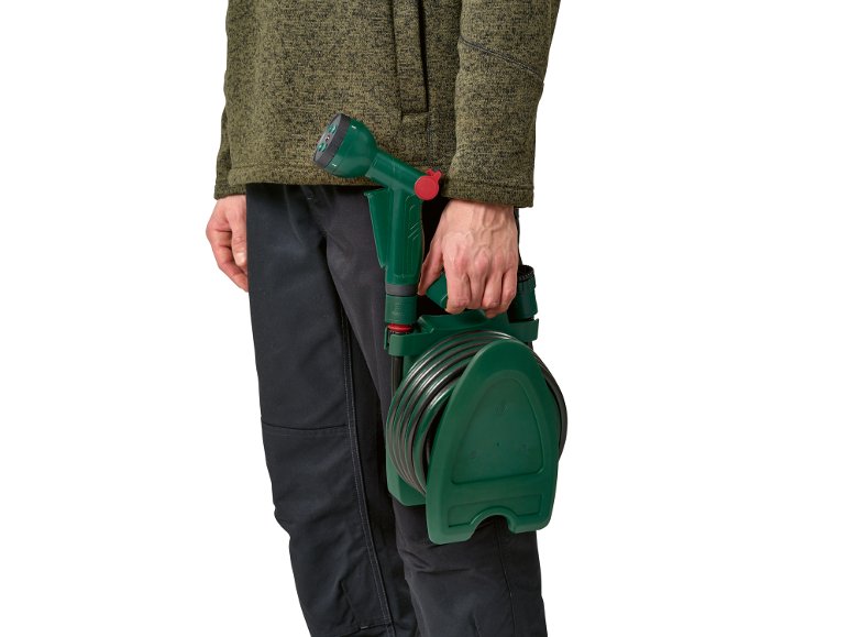Set tubo per irrigazione con supporto da parete
