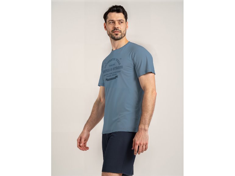 T-shirt o shorts da uomo